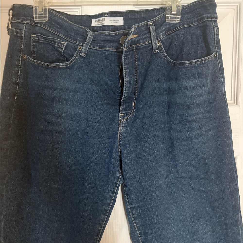 Signature by Levi Strauss Women’s Dark Blue Straight Jeans Size 12S - Picture 2 of 3